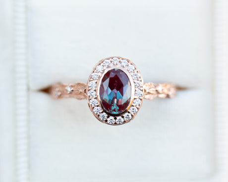 Crown of thorns with oval lab alexandrite