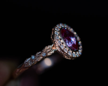 Crown of thorns with oval lab alexandrite