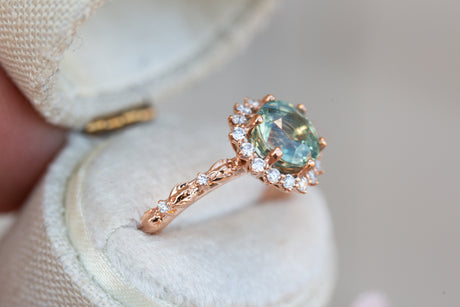 Egwene setting with round teal sapphire