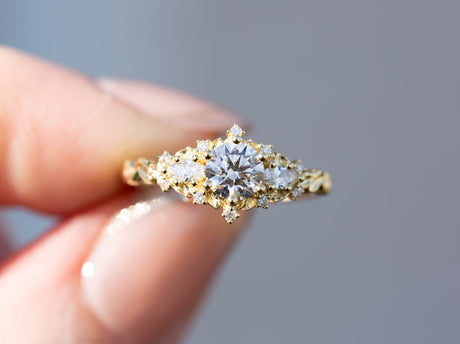 Briar rose three stone with round lab diamond