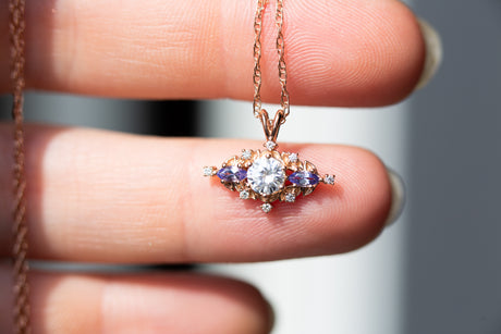 Briar rose three stone necklace